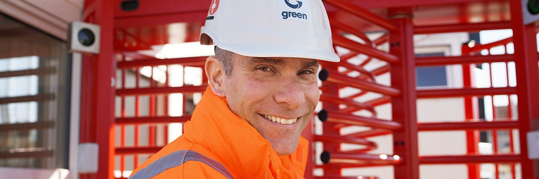 Portraitfoto von Silvio, Datacenter Projekt- und Bauleiter